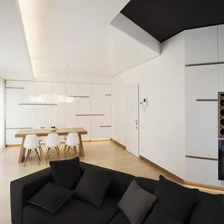 Canticle Luxury With Elevator * Lucca