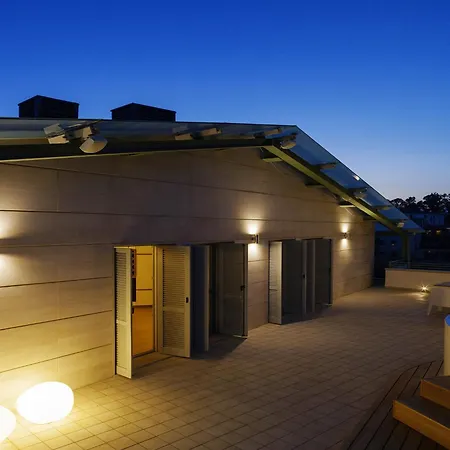 Διαμέρισμα In With Jacuzzi And Terrace Λούκα